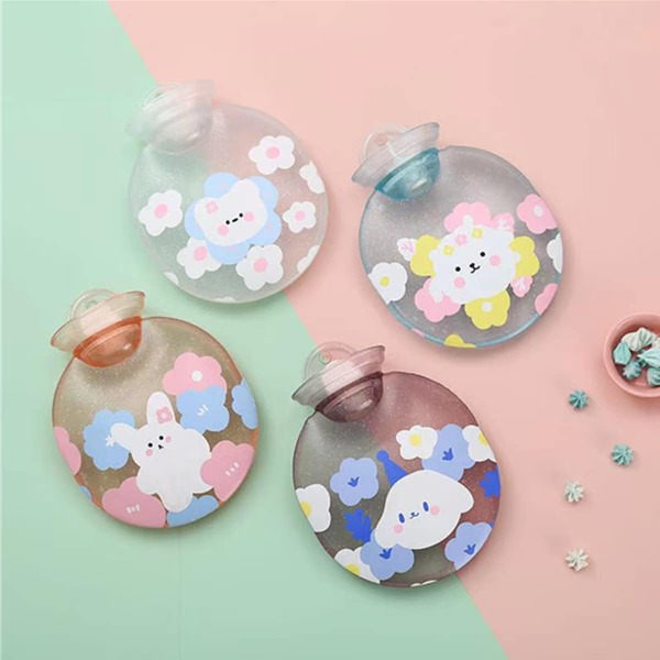 

1pc Cartoon Graphic Random Hot Water Bag, Multicolor