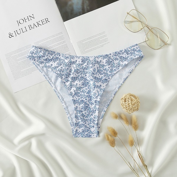 

Ditsy Floral Bikini Panty, Blue and white