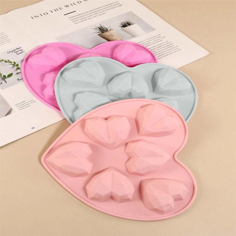 

1pc Random Color Heart Shaped Mold, Multicolor
