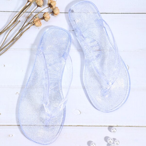 

Minimalist Clear Flip Flops