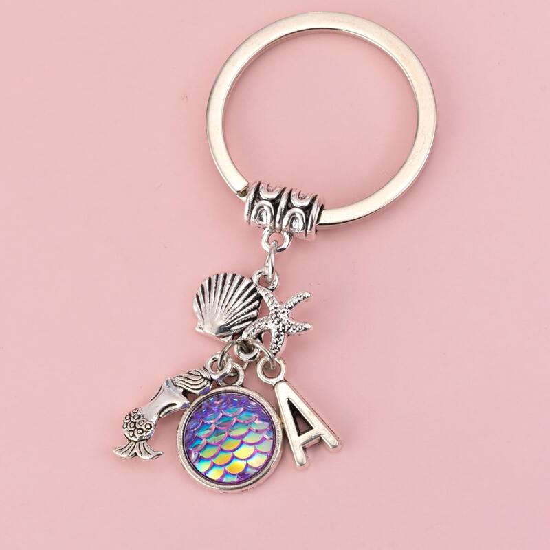 

Shell & Mermaid Keychain, Silver