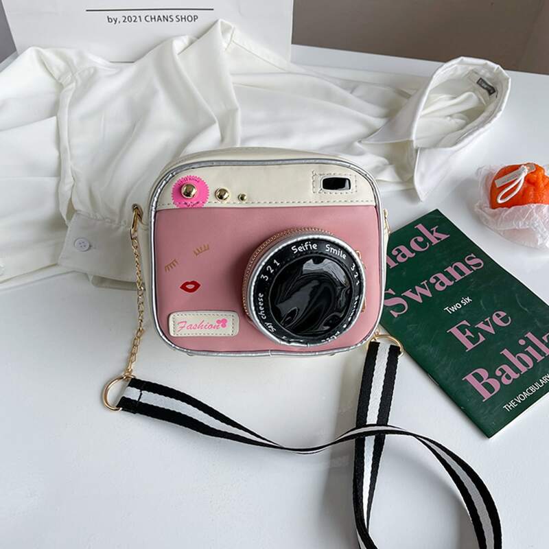 

Camera Design Crossbody Bag, Pink