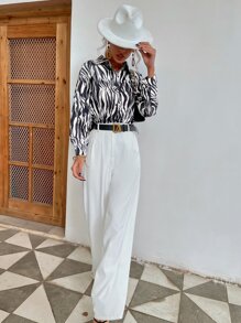 Blusa de rayas de cebra con botón delantero - Blanco y Negro - Ver 4