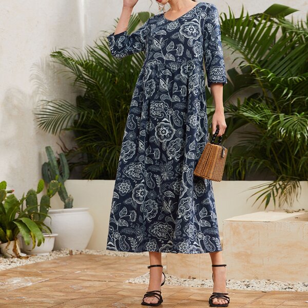 

Allover Floral Print Smock Dress, Navy blue