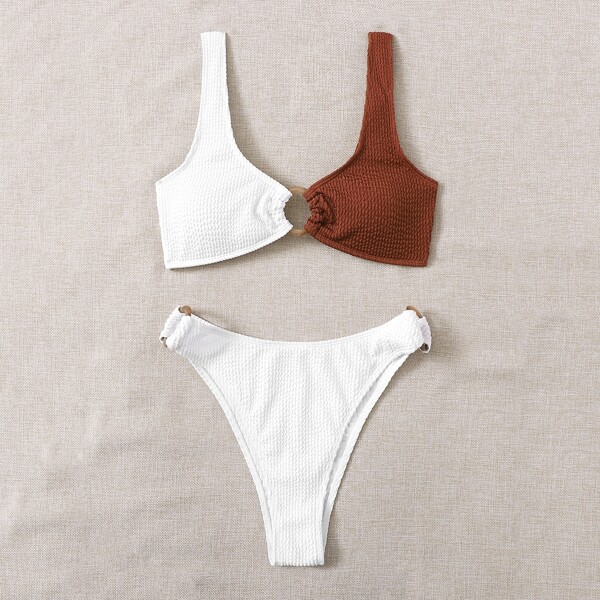 

Color Block Textured Ring Linked Bikini Swimsuit, White