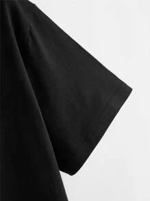 Plus Figure & Japanese Slogan Print Tee - Black - View 3