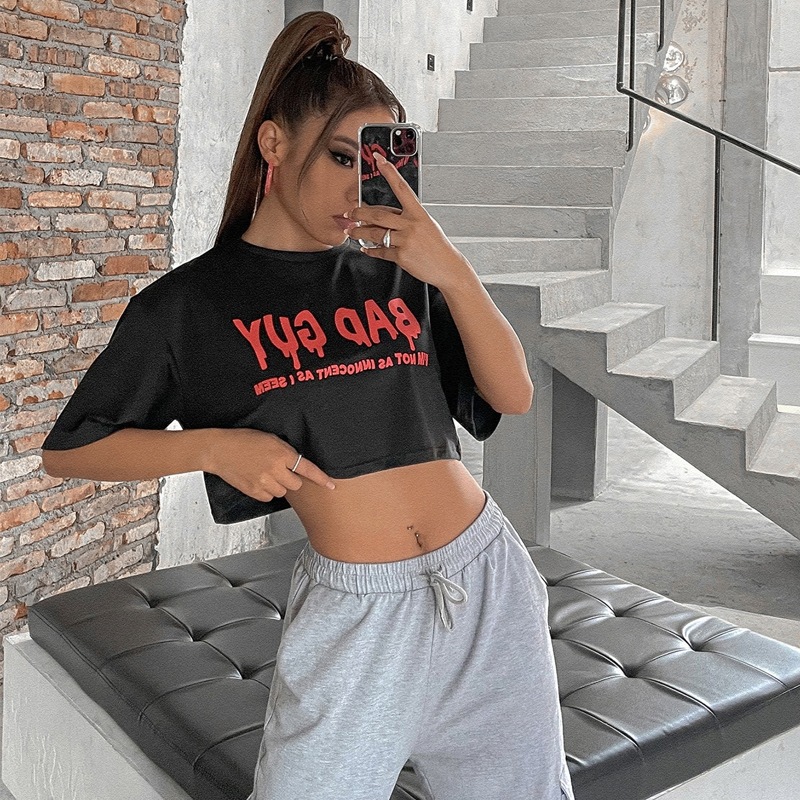 

Slogan Graphic Crop Top, Black
