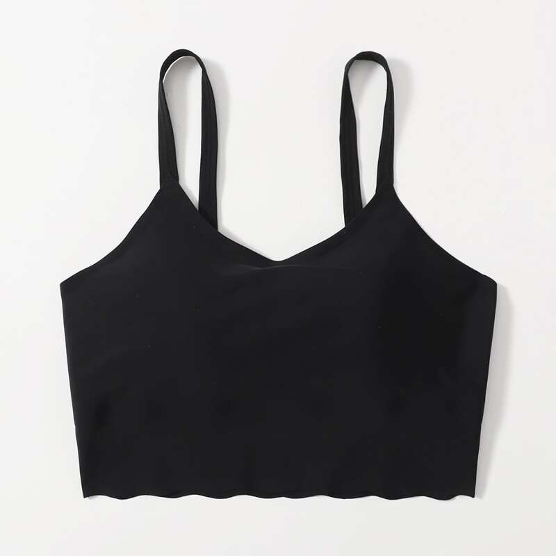 

Scallop Trim Seamless Bralette, Black