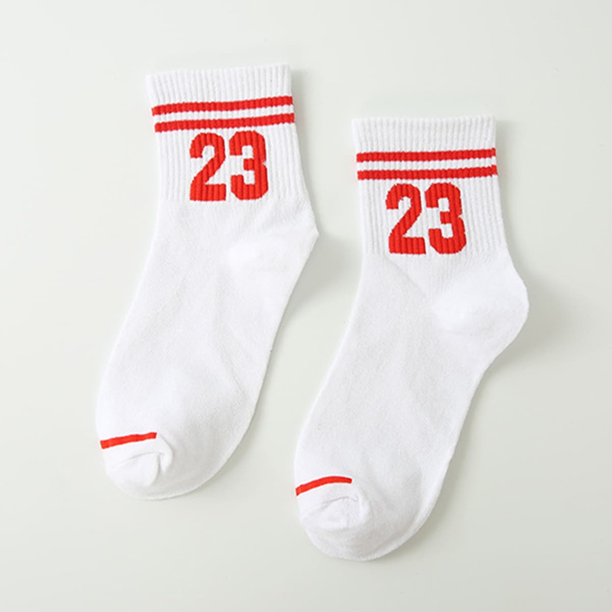

1pair Letter Graphic Crew Socks, White