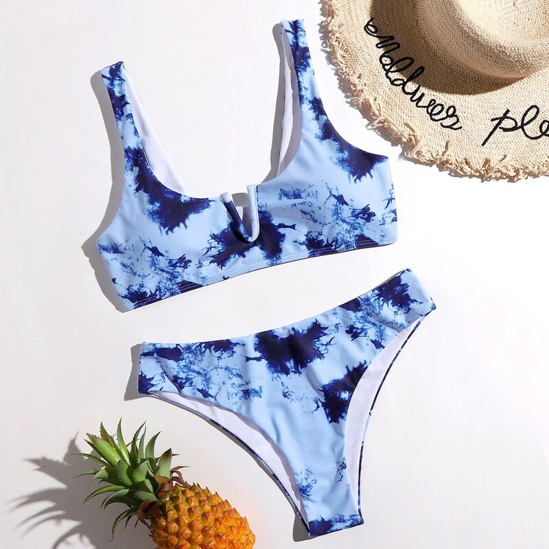 

Tie Dye V-wired Bikini Swimsuit, Multicolor