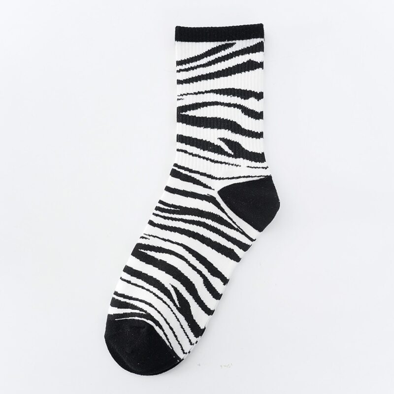 

1pair Zebra Striped Crew Socks, Black and white