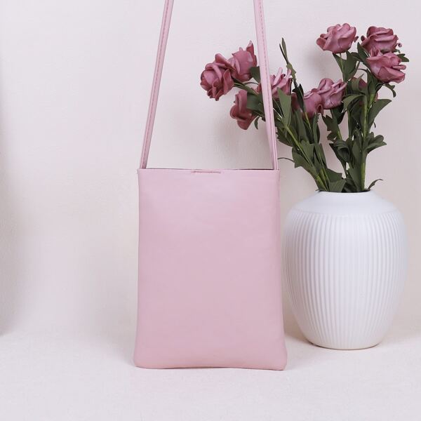 

Minimalist Crossbody Bag, Baby pink