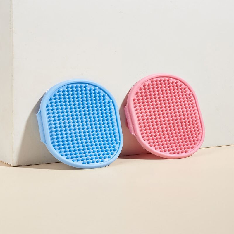 

1pc Random Color Silicone Pet Brush, Multicolor