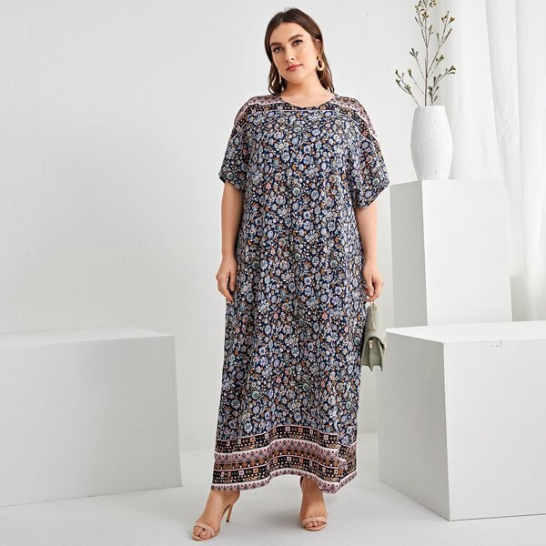 

Plus Ditsy Floral Dress, Multicolor
