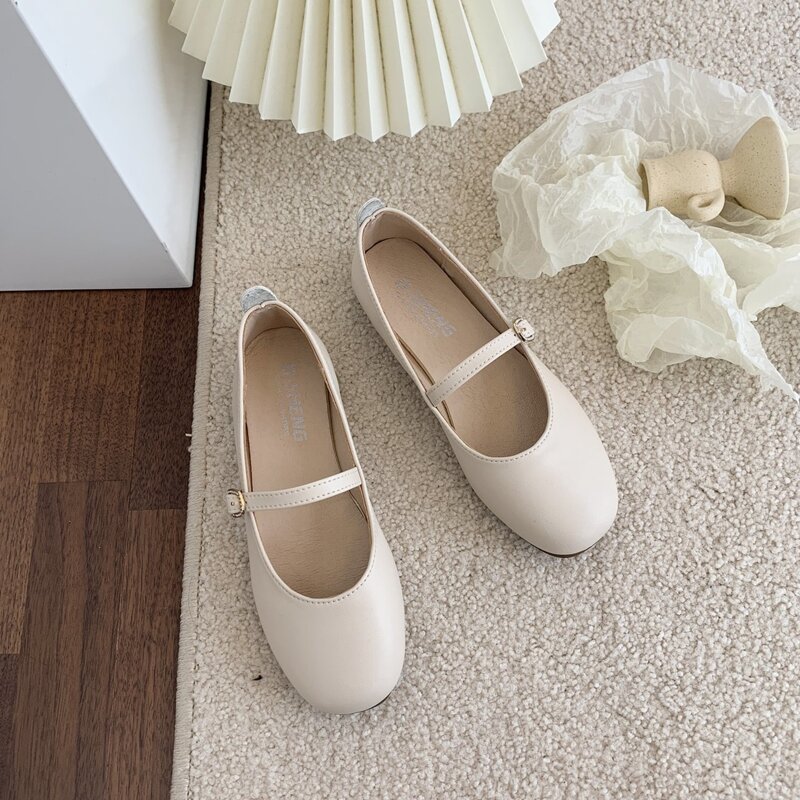 

Solid Round Toe Ballet Flats, Beige