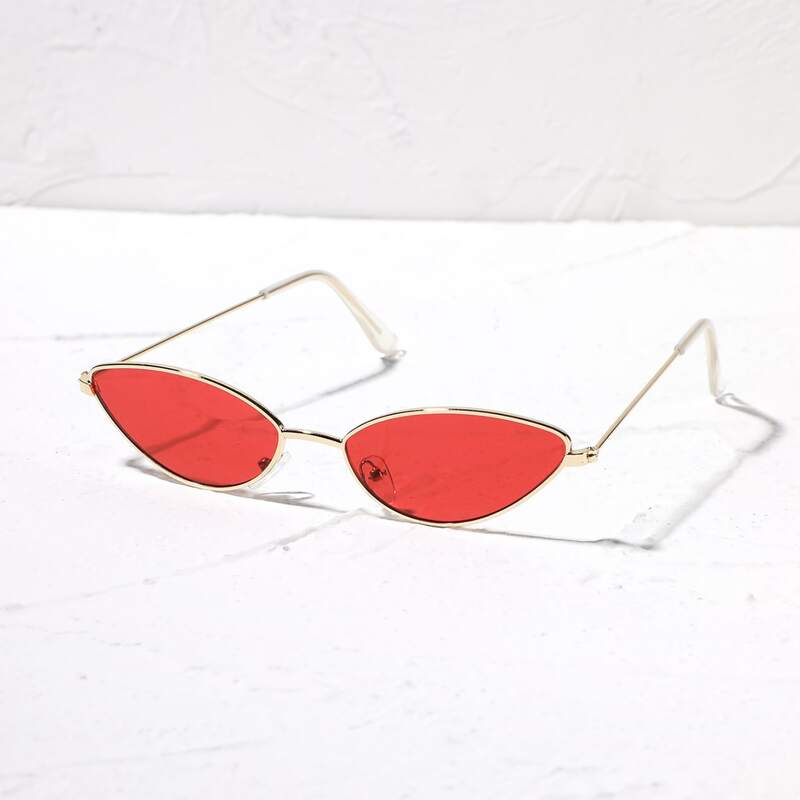 

Cat Eye Sunglasses