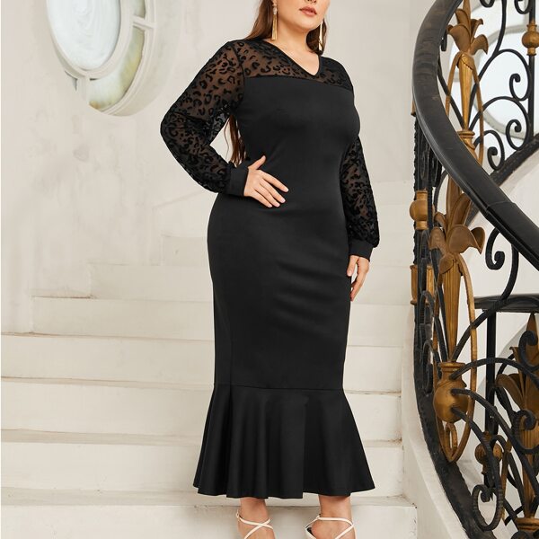 

Plus Contrast Graphic Mesh Panel Dress, Black