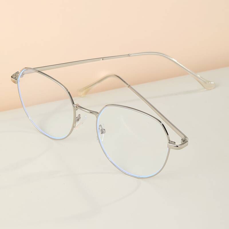 

Metal Frame Glasses