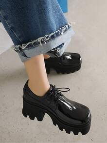 亮面粗高跟牛津鞋 - 黑色 - 查看 1