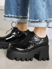 亮面粗高跟牛津鞋 - 黑色 - 查看 6