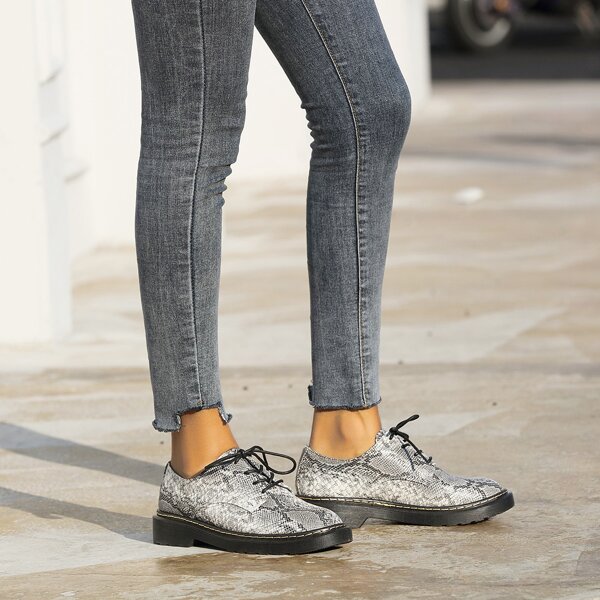 

Snakeskin Print Oxford Shoes, Light grey