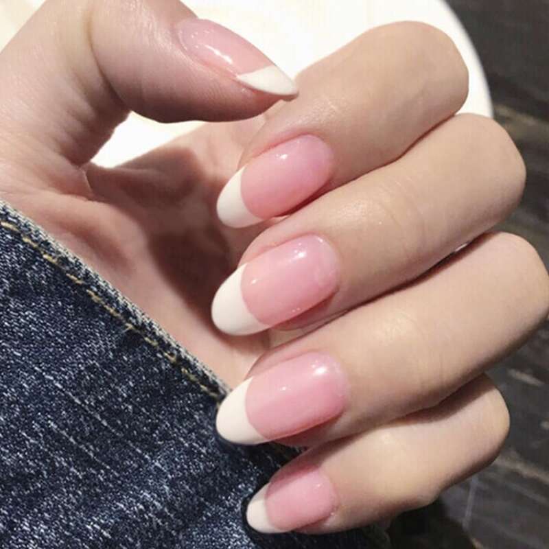 

24pcs Colorblock Fake Nail, Baby pink