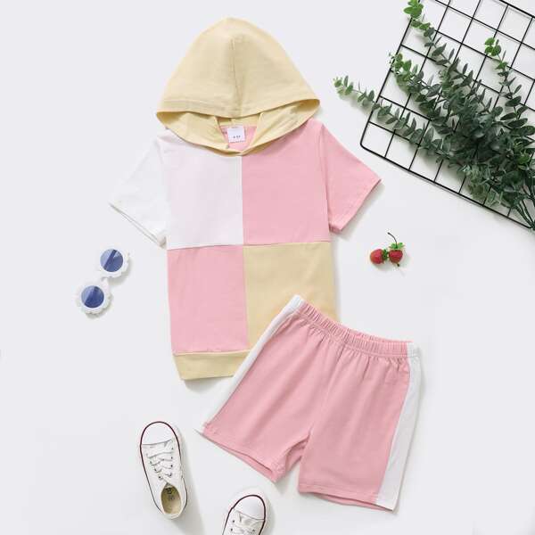 

Toddler Girls Cut And Sew Hooded Tee With Shorts, Multicolor