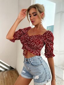 Top corto con estampado floral de margaritas con fruncido con cordón - Rojo y blanco - Ver 4