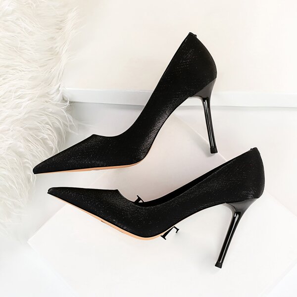 

Point Toe Stiletto Heeled Court Pumps, Black