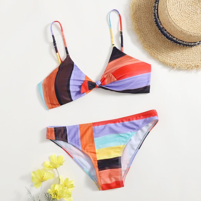 

Colorblock Knot Bikini Swimsuit, Red