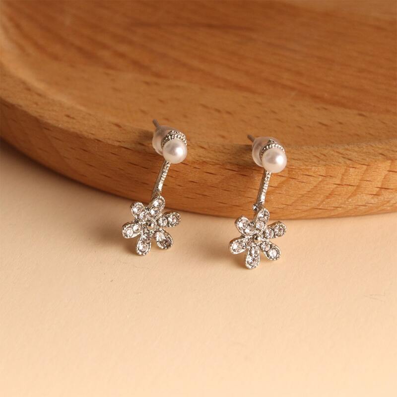 

1pair Faux Pearl & Rhinestone Earrings, Silver