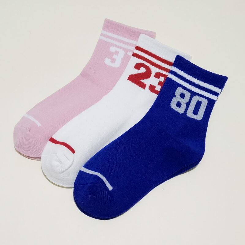 

3pairs Letter Graphic Crew Socks, Multicolor