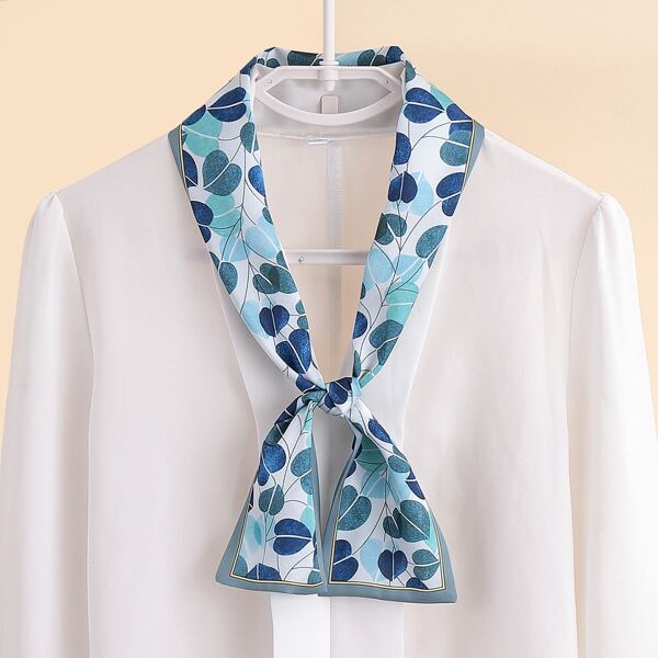 

Leaf Print Skinny Scarf, Multicolor
