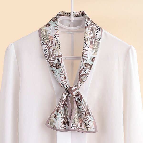 

Leaf Print Skinny Scarf, Multicolor