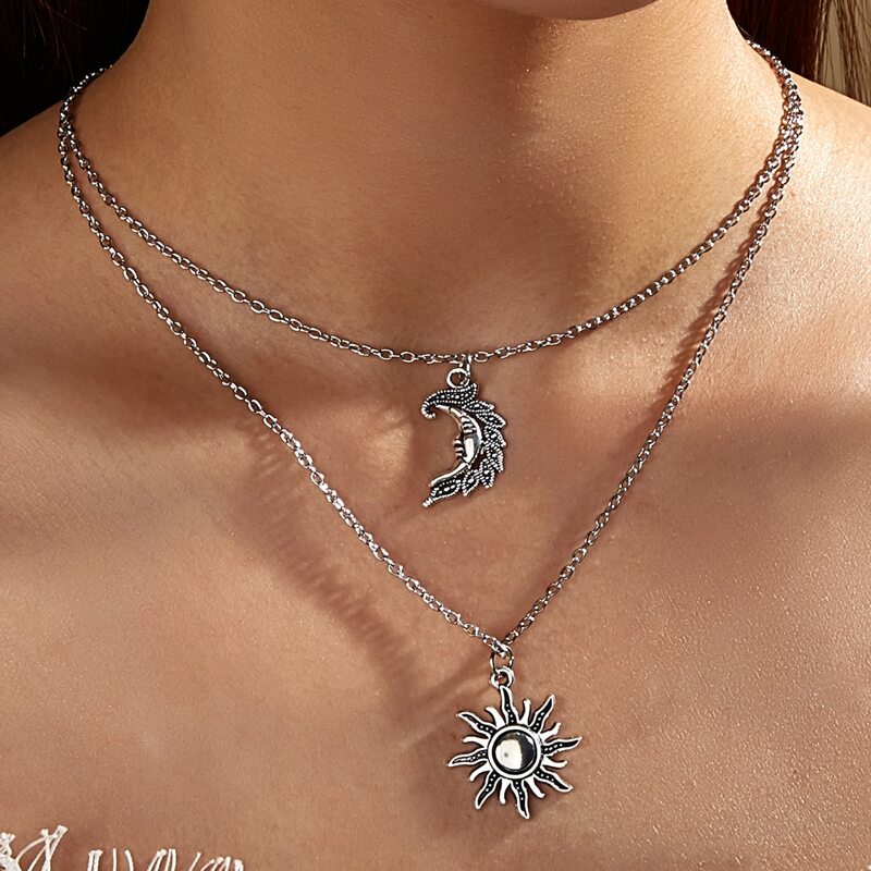 

2pcs Sun & Moon Pendant Necklace, Silver