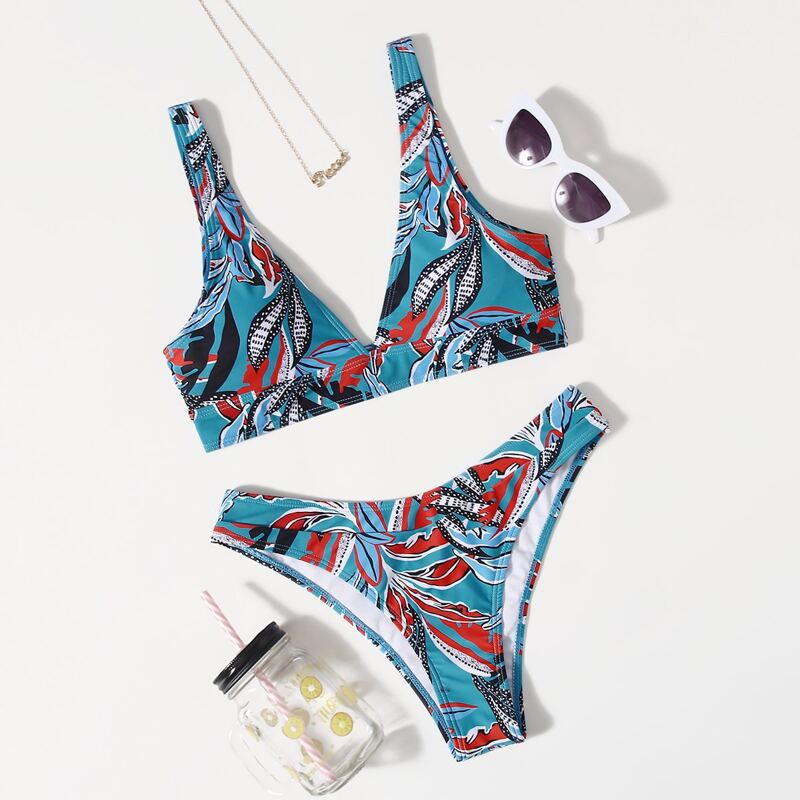 

Allover Leaf Print Bikini Swimsuit, Multicolor
