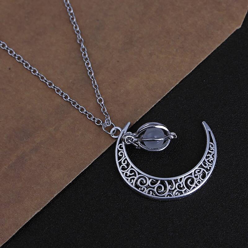 

Moon Pendant Necklace, Green