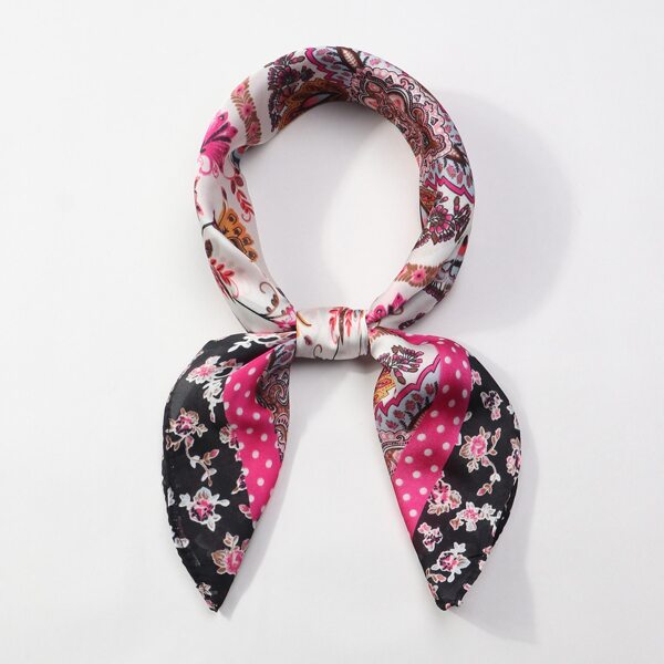 

Ditsy Floral Pattern Bandana, Multicolor