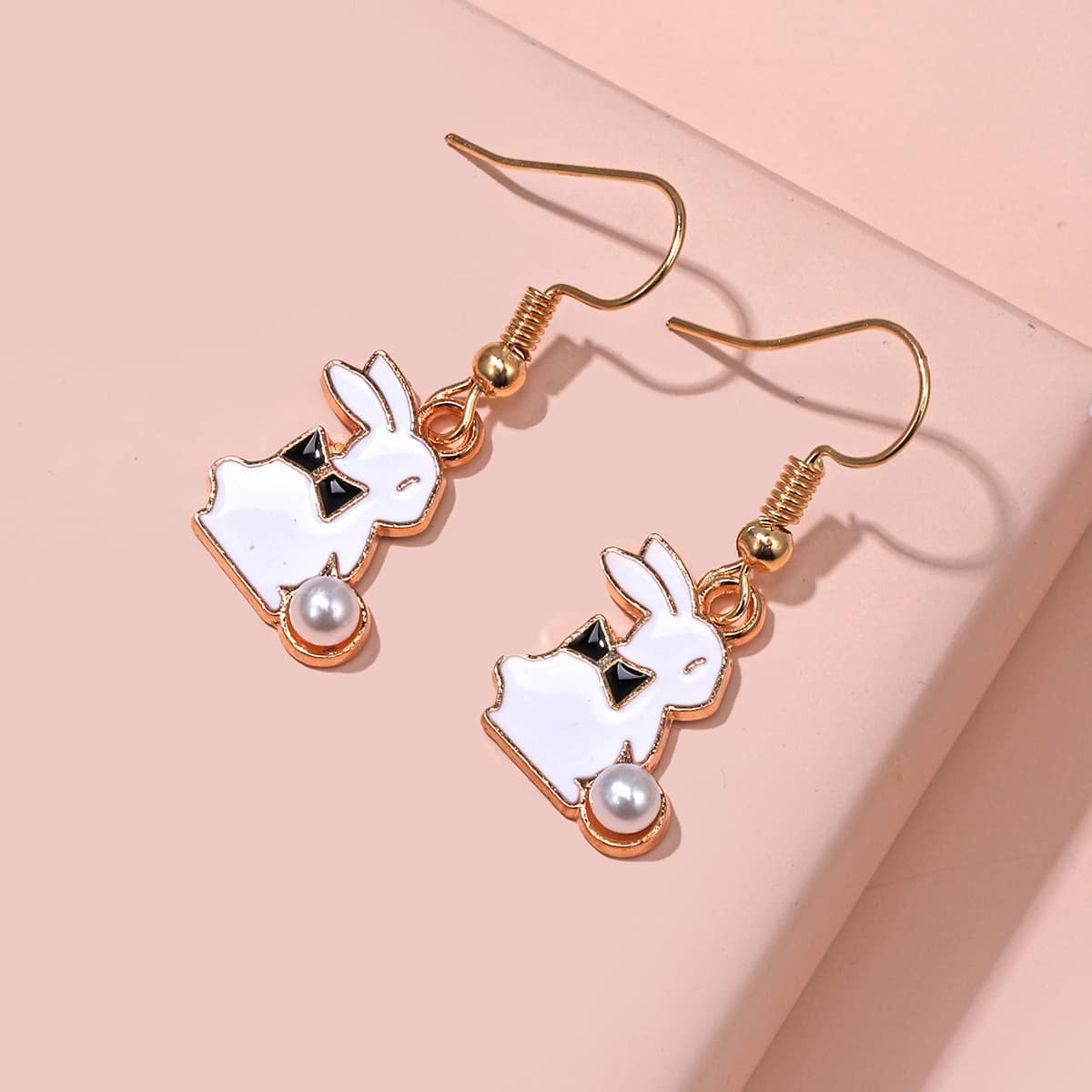 

1pair Rabbit Drop Earrings, White