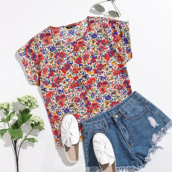 

Floral Print Cuffed Top, Multicolor