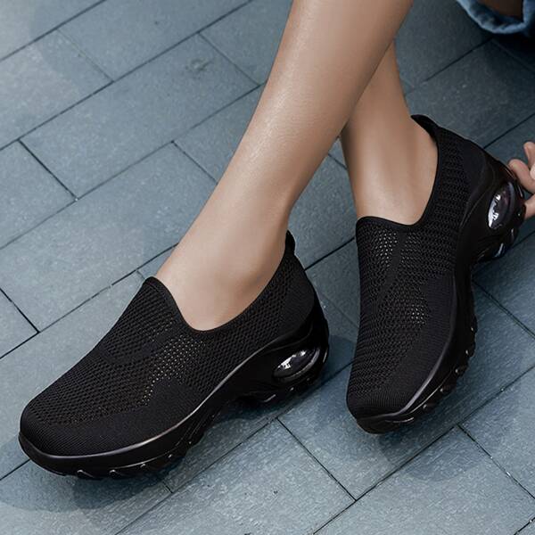 

Slip On Knit Slippers, Black