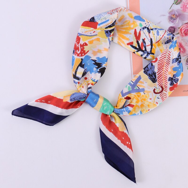 

Abstract Graphic Bandana, Multicolor