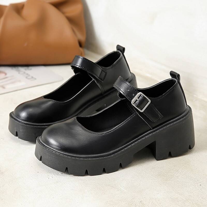 

Simple Chunky Heeled Mary Jane Pumps, Black