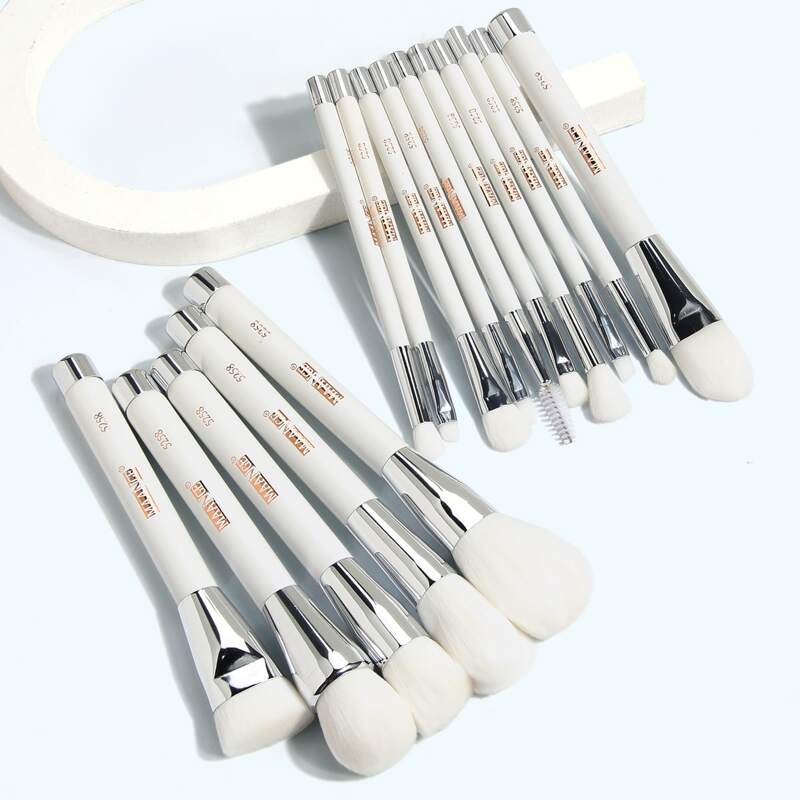 

15pcs Makeup Brush Set, White