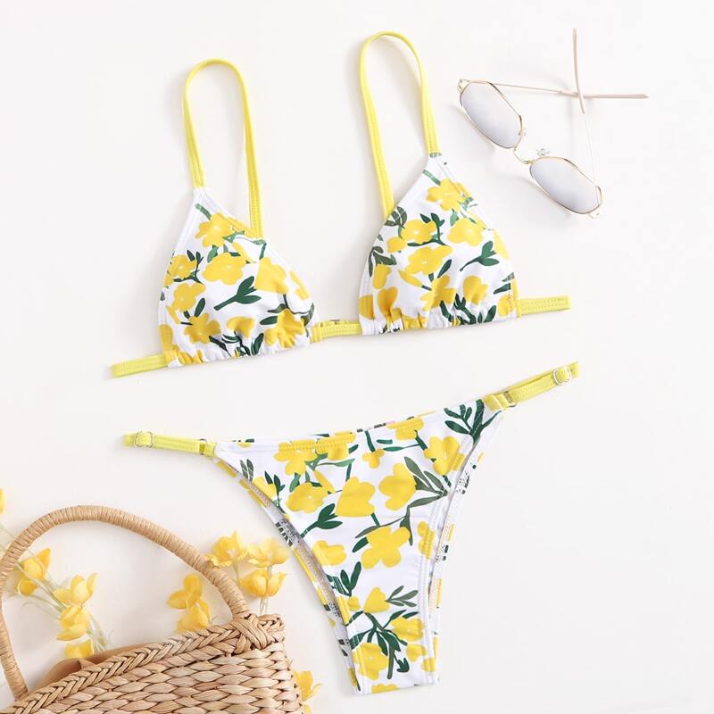 

Ditsy Floral Ring Decor Bikini Swimsuit, Multicolor