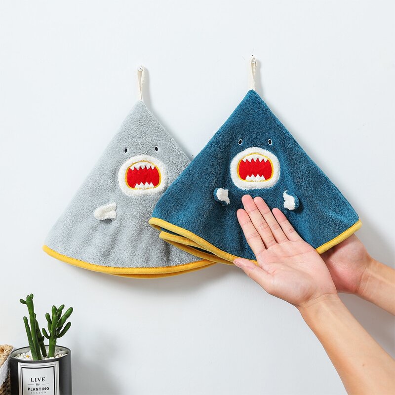 

1pc Random Cartoon Graphic Hand Towel, Multicolor