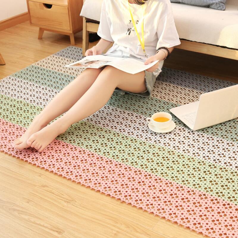

2pcs Random Hollow Out Floor Mat, Multicolor