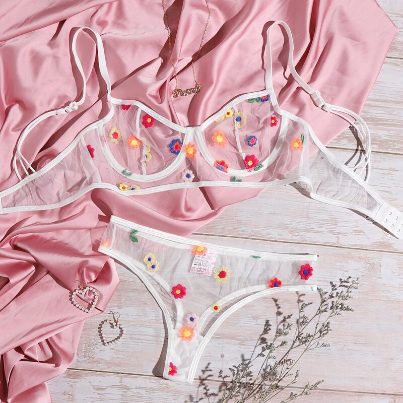 

Floral Embroidery Underwire Mesh Lingerie Set, White