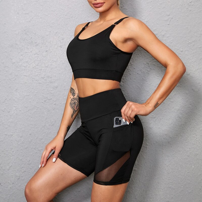 

High Stretch Sports Bra With Pocket Side Biker Shorts, Black