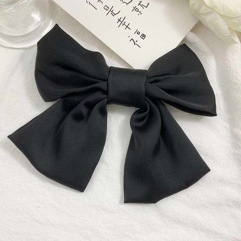 

Solid Bow Hair Clip, Black